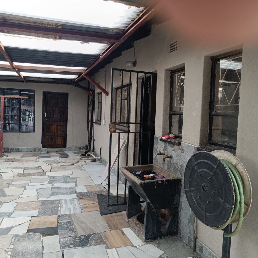 3 Bedroom Property for Sale in Zamdela Free State